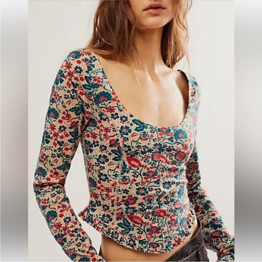 Free People Melanie Floral Long Sleeve Crop Top NWT XS Scoop Neck Boho Festival